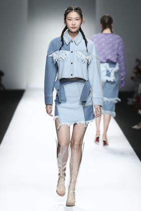2019春夏上海《KYE》女装发布