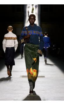 DriesVanNoten_008_SZ6787