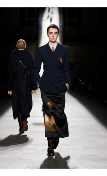 DriesVanNoten_002_SZ6787