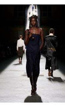 DriesVanNoten_005_SZ6787