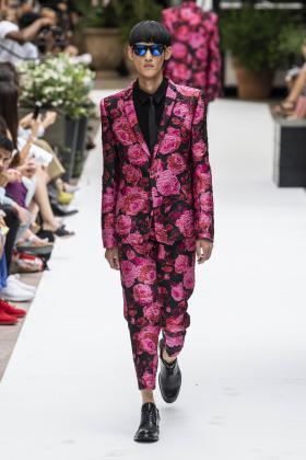 2020春夏巴黎Rynshu男装发布会