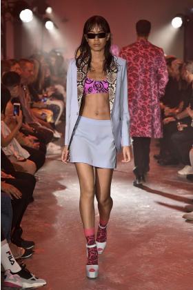 2019春夏纽约《sss-world-corp》女装发布会