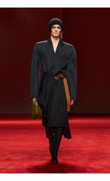 BottegaVeneta_003_SZ6787