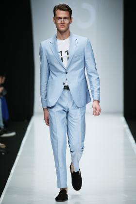 2019春夏莫斯科《21DOT12》男装发布会